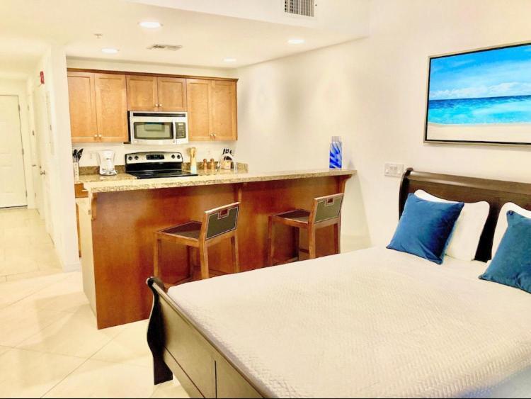 La Vista Azul - Lovely Spacious Condo Close To Grace Bay - Free Wi-Fi Turtle Cove Exterior foto